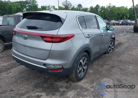 2022 Kia Sportage Lx z USA, uszkodzony, nr VIN KNDPMCAC9N7017360
